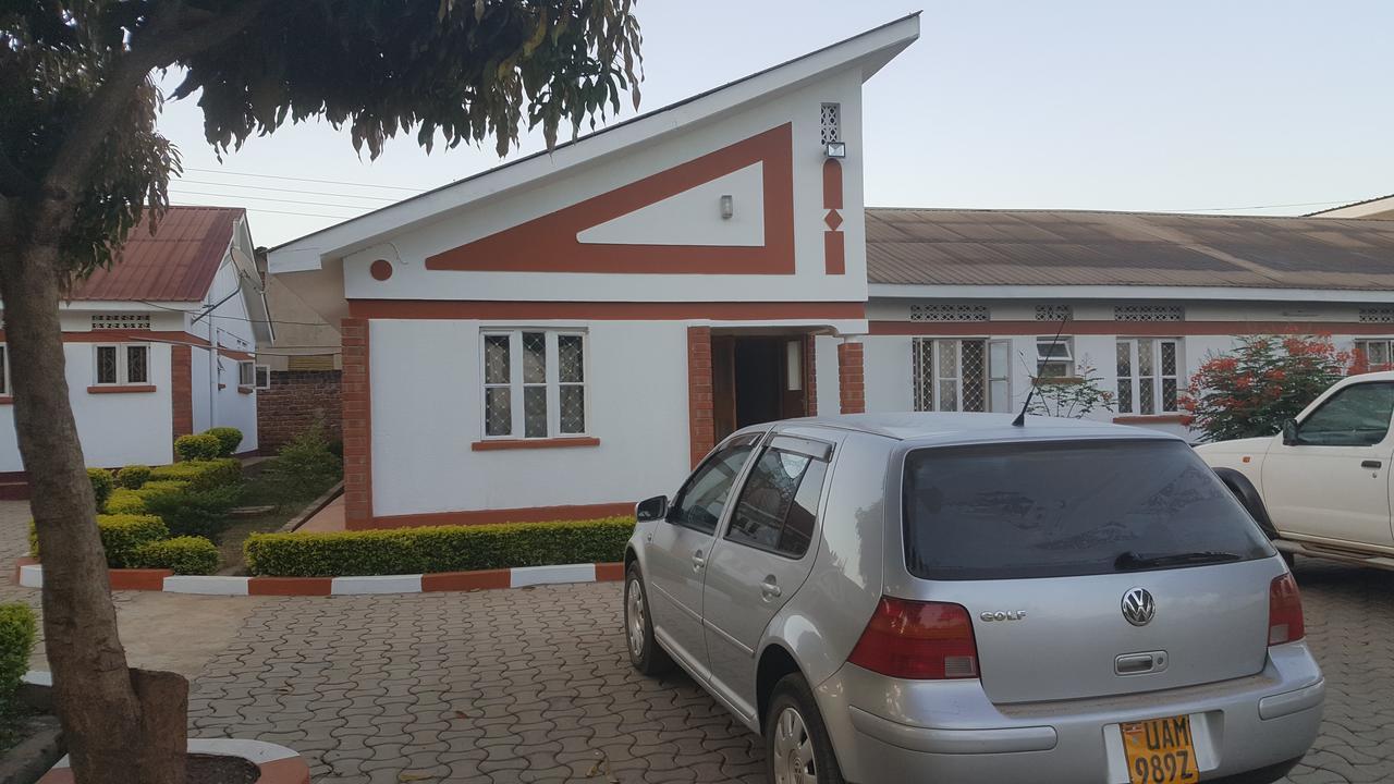 Lucia Villas Mbale Luaran gambar
