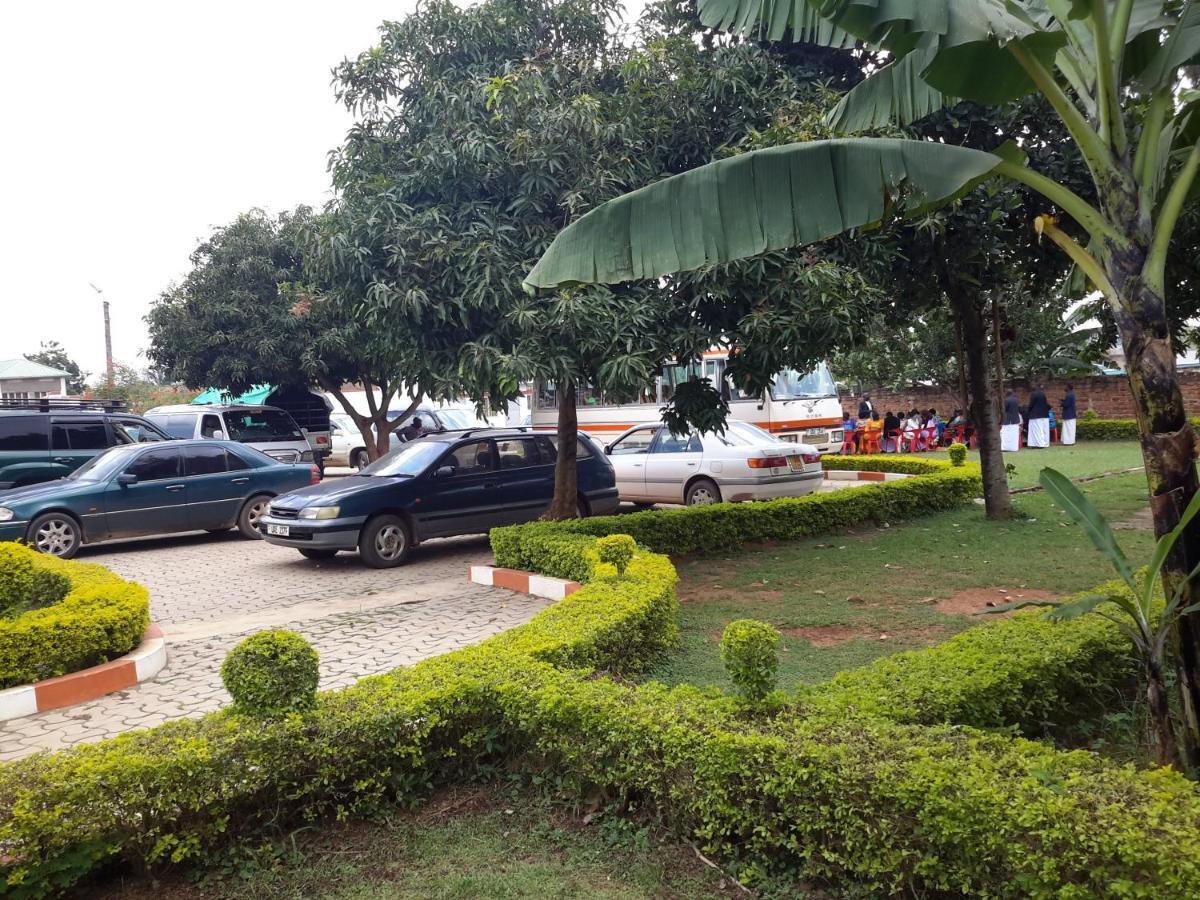 Lucia Villas Mbale Luaran gambar